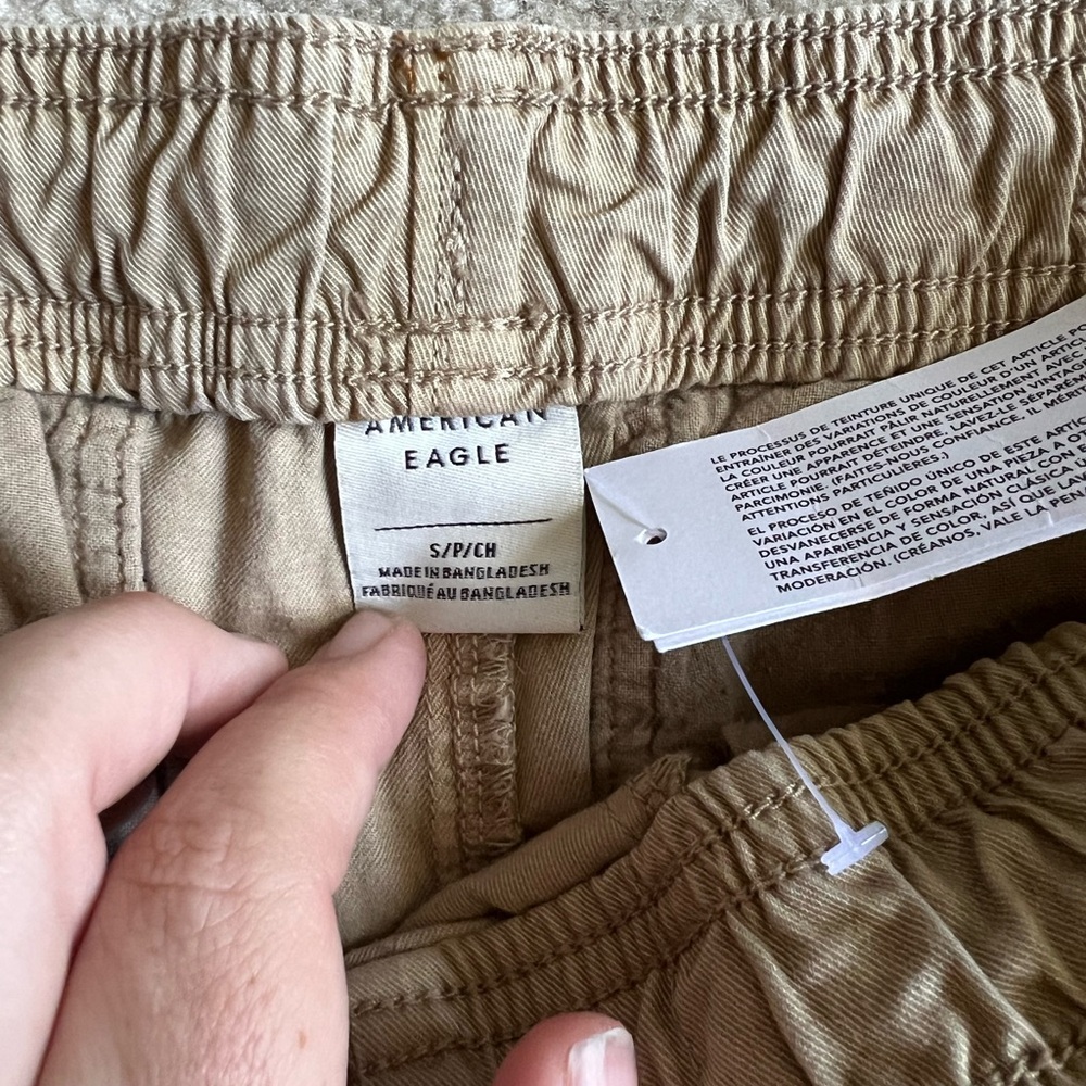 NWT American Eagle Outfitters Tan Drawstring Pants Size S - Picture 3 of 5